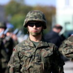 Przysięga wojskowa elewów służby przygotowawczej do NSR / Marzena Mąkosa / Radio Kielce