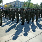 Przysięga wojskowa elewów służby przygotowawczej do NSR / Marzena Mąkosa / Radio Kielce