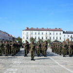 Przysięga wojskowa elewów służby przygotowawczej do NSR / Marzena Mąkosa / Radio Kielce