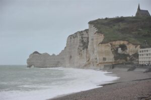 Normandia. Alabastrowe Wybrzeże. Etretat / Wojciech Białek