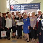 100-lecie powstania Liceum Ogólnokształcącego im. Bartosza Głowackiego / Emilia Sitarska / Radio Kielce