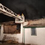 Pożar w jednej z firm, działających w Specjalnej Strefie Ekonomicznej w Starachowicach / st. kapitan Marcin Nyga / PSP w Starachowicach