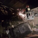 Pożar w jednej z firm, działających w Specjalnej Strefie Ekonomicznej w Starachowicach / st. kapitan Marcin Nyga / PSP w Starachowicach