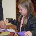 Warsztaty z tkactwa i gobelinu w Gminnym Centrum Kultury w Stopnicy / Kamil Włosowicz / Radio Kielce