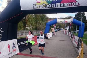 10. zawody z cyklu Świętokrzyski Cross Run / Maciej Makuła / Radio Kielce