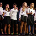 Uczniowie Szkoły Podstawowej z Podchojn / Ewa Pociejowska-Gawęda / Radio Kielce