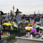 Kwesta oraz msza święta na cmentarzu w Sędziszowie / Ewa Pociejowska-Gawęda / Radio Kielce