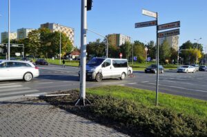 Wypadek na skrzyżowaniu ulicy Sandomierskiej i Alei Solidarności / Bartłomiej Zapała / Radio Kielce