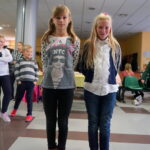 Inauguracja 15. Akademii Przyszłości, podczas której dzieci otrzymały specjalne indeksy sukcesu / Marcin Różyc / Radio Kielce