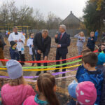 Otwarcie placu zabaw w Miedzianej Górze / Wiktor Dziarmaga / Radio Kielce