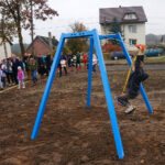 Otwarcie placu zabaw w Miedzianej Górze / Wiktor Dziarmaga / Radio Kielce