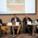 IPN. "Przystanek Historia". Spotkanie z "Pozdrówcie Góry Świętokrzyskie". Na zdjęciu od lewej: dr Michał Zawisza, Sławomir Szmal, dr Marek Jedynak, Konrad Łęcki / Bartłomiej Zapała / Radio Kielce