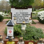 Opatów. Grób Franciszka Pększyca, który zginął w bitwie pod Żernikami / Emilia Sitarska / Radio Kielce