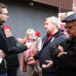 Kielce. Program Radia Kielce i TVP3 Kielce - problem bezpańskich zwierząt w jednym z bloków na osiedlu Czarnów / Krzysztof Bujnowicz / Radio Kielce