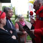 Kielce. Program Radia Kielce i TVP3 Kielce - problem bezpańskich zwierząt w jednym z bloków na osiedlu Czarnów / Krzysztof Bujnowicz / Radio Kielce