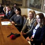 Tokarnia. Konferencja prasowa marszałka Adama Jarubasa dotycząca wykorzystania unijnych dotacji / Jarosław Kubalski / Radio Kielce