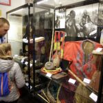 Święty Krzyż. Wystawa misyjna i spotkanie ojcem misjonarzem Władysławem Koziołem / Jarosław Kubalski / Radio Kielce