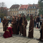 Sandomierz. Teatr uliczny / Grażyna Szlęzak-Wójcik / Radio Kielce