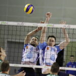 04.10.2017 Kielce. Siatkówka. Plus Liga. Mecz Dafi Społem Kielce - Indykpol AZS Olsztyn. Przemysław Stępień i Maksim Morozow / Jarosław Kubalski / Radio Kielce