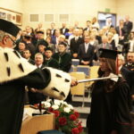 04.10.2017 Kielce. Politechnika Świętokrzyska. Rozpoczęcie roku akademickiego. Immatrykulacji dokonuje rektor Wiesław Trąmpczyński / Jarosław Kubalski / Radio Kielce