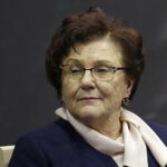 05.10.2017 Chęciny. Inauguracja roku akademickiego w Chęcińskim Uniwersytecie Trzeciego Wieku. Zenona Dołegowska, prezes CHUTW / Jarosław Kubalski / Radio Kielce