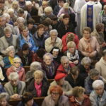 07.10.2017 Kielce. Diecezjalna Pielgrzymka Róż Żywego Różańca. Msza w bazylice katedralnej. / Jarosław Kubalski / Radio Kielce