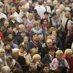 07.10.2017 Kielce. Diecezjalna Pielgrzymka Róż Żywego Różańca. Msza w bazylice katedralnej. / Jarosław Kubalski / Radio Kielce