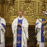 07.10.2017 Kielce. Diecezjalna Pielgrzymka Róż Żywego Różańca. Msza w bazylice katedralnej. Biskup Jan Piotrowski / Jarosław Kubalski / Radio Kielce