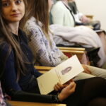 07.10.2017 Kielce. Biskup Marian Florczyk wręczył uzdolnionym uczniom stypendia im. Księdza Biskupa Czesława Kaczmarka / Jarosław Kubalski / Radio Kielce