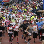 08.10.2017 Kielce. Bieg 6. Kielecka Dycha / Jarosław Kubalski / Radio Kielce