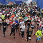 08.10.2017 Kielce. Bieg 6. Kielecka Dycha / Jarosław Kubalski / Radio Kielce