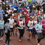 08.10.2017 Kielce. Bieg 6. Kielecka Dycha / Jarosław Kubalski / Radio Kielce