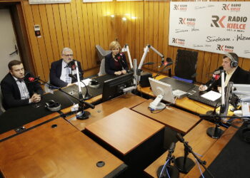 08.10.2017 Kielce. Studio Polityczne Radia Kielce. Gośćmi byli Anna Krupka (PiS), Grigor Szaginian (PO), Karol Kliś (PSL),  Tomasz Wojtys (Kukiz`15) i Marek Kowalski (Nowoczesna) / Jarosław Kubalski / Radio Kielce