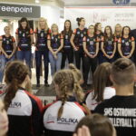 11.10.2017 Ostrowiec Świętokrzyski. Prezentacja nowego zespołu siatkarek KSZO w Galerii Ostrowiec / Jarosław Kubalski / Radio Kielce