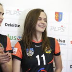 11.10.2017 Ostrowiec Świętokrzyski. Prezentacja nowego zespołu siatkarek KSZO w Galerii Ostrowiec. Nicola Chruściel / Jarosław Kubalski / Radio Kielce