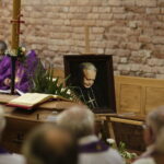 Zawichost. Uroczystości pogrzebowe bp seniora diecezji sandomierskiej Wacława Świerzawskiego / Jarosław Kubalski / Radio Kielce