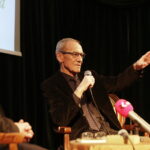 16.10.2017 Kielce. Bohdan Gumowski i jego książka "Camino znaczy droga". Spotkanie z czytelnikami w DŚT / Jarosław Kubalski / Radio Kielce