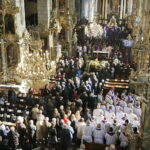 16.10.2017 Sandomierz. Uroczystości pogrzebowe biskupa-seniora Wacława Świerzawskiego w bazylice katedralnej / Jarosław Kubalski / Radio Kielce