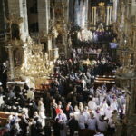 16.10.2017 Sandomierz. Uroczystości pogrzebowe biskupa-seniora Wacława Świerzawskiego w bazylice katedralnej / Jarosław Kubalski / Radio Kielce