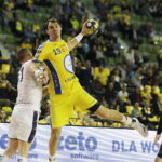 20.10.2017 Kielce. Mecz 13 kolejki PGNiG Superligi PGE Vive - MKS Kalisz. Krzysztof Lijewski / Jarosław Kubalski / Radio Kielce