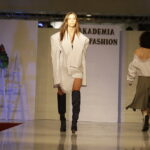 22.10.2017 Kielce. Akademia Off Fashion. Pokaz mody w Galerii Echo / Jarosław Kubalski / Radio Kielce