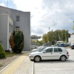 Parking przed Centrum Matki i Noworodka / Marzena Mąkosa / Radio Kielce