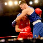 Mecz Polska - Irlandia w Hali "Pod Basztami". Daniel Adamiec i John Joyce w walce / Marzena Mąkosa / Radio Kielce