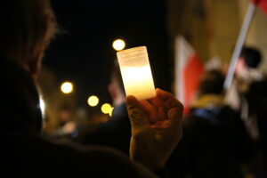 Protest przed Sądem Okręgowym w Kielcach. / Marzena Mąkosa / Radio Kielce