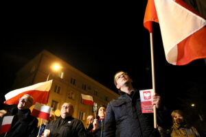 Protest przed Sądem Okręgowym w Kielcach. / Marzena Mąkosa / Radio Kielce