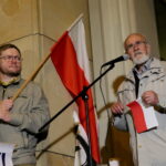 Protest przed Sądem Okręgowym w Kielcach. Prof. Stanisław Żak / Marzena Mąkosa / Radio Kielce