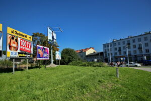 Reklamy na Wzgórzu Karscha / Marzena Mąkosa / Radio Kielce