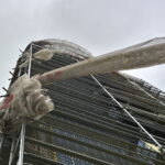 Straty spowodowane nocną wichurą. Ulica Sandomierska / Marzena Mąkosa / Radio Kielce