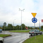 Rondo na skrzyżowaniu ulic: Warszawskiej, Jeleniowskiej i Generała Władysława Sikorskiego. / Marzena Mąkosa / Radio Kielce