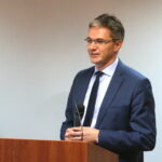 Dzień fiński w UJK. Na zdjęciu : Adam Jarubas - Marszałek Województwa Świętokrzyskiego / Marzena Mąkosa / Radio Kielce